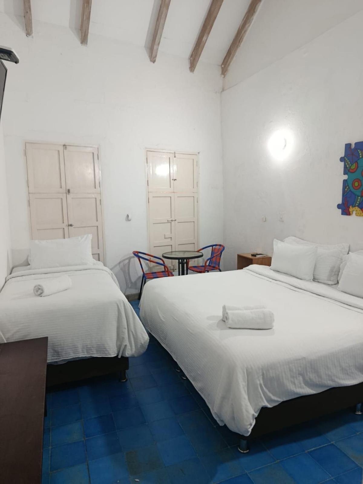 Triple Room,1698106929:JPEG